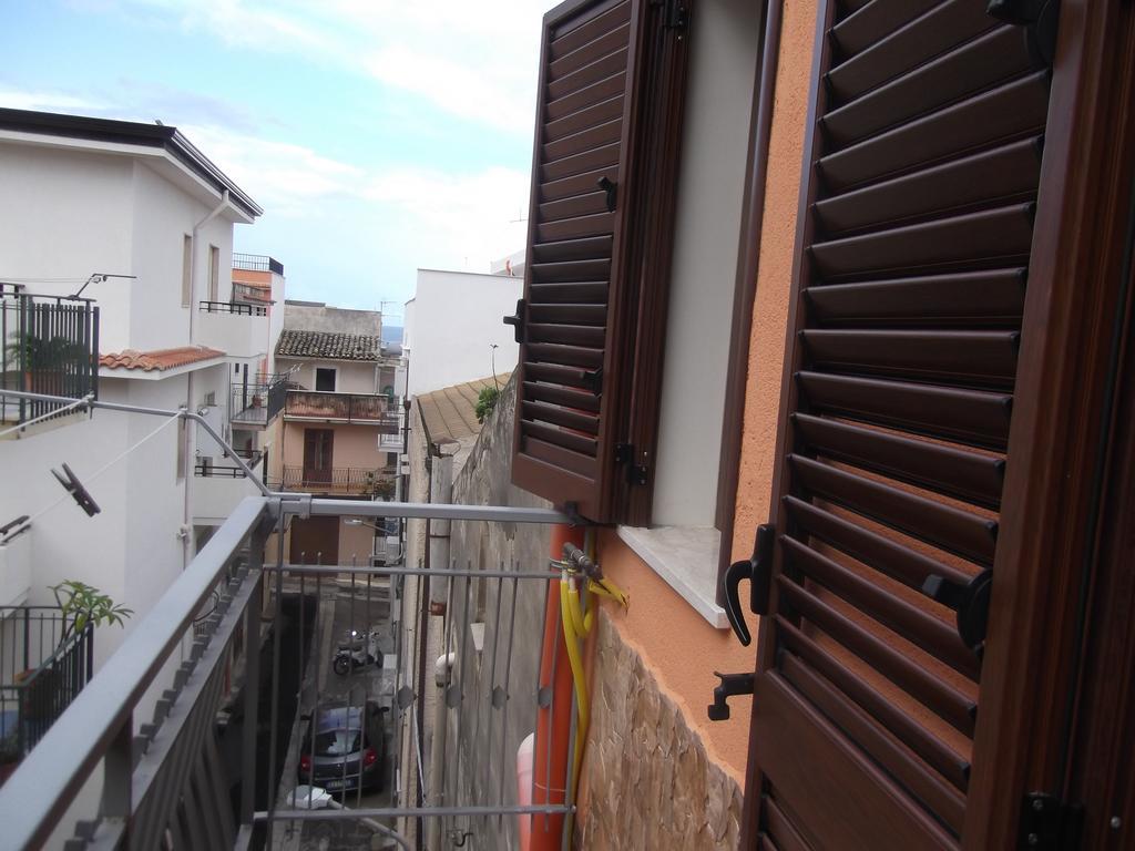 Zu Pippinu Apartment Castellammare del Golfo Bagian luar foto