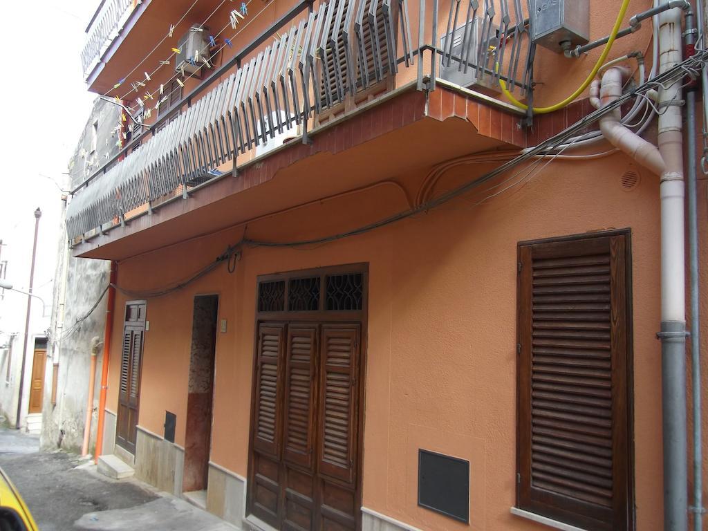Zu Pippinu Apartment Castellammare del Golfo Bagian luar foto