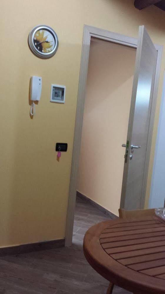 Zu Pippinu Apartment Castellammare del Golfo Bagian luar foto