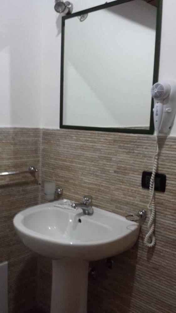 Zu Pippinu Apartment Castellammare del Golfo Bagian luar foto