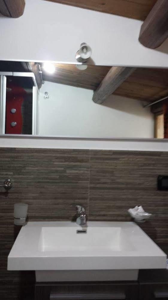 Zu Pippinu Apartment Castellammare del Golfo Bagian luar foto