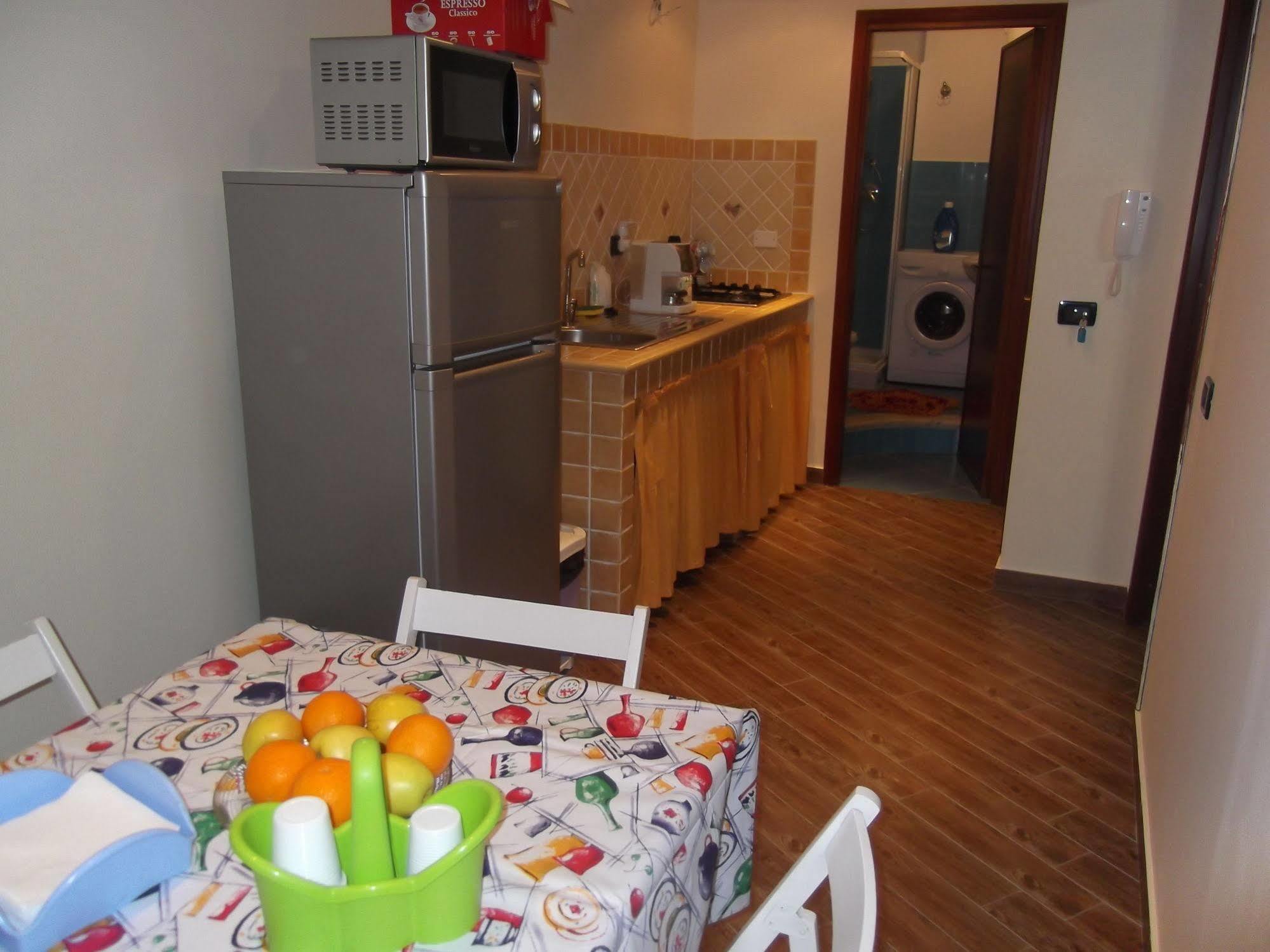 Zu Pippinu Apartment Castellammare del Golfo Bagian luar foto